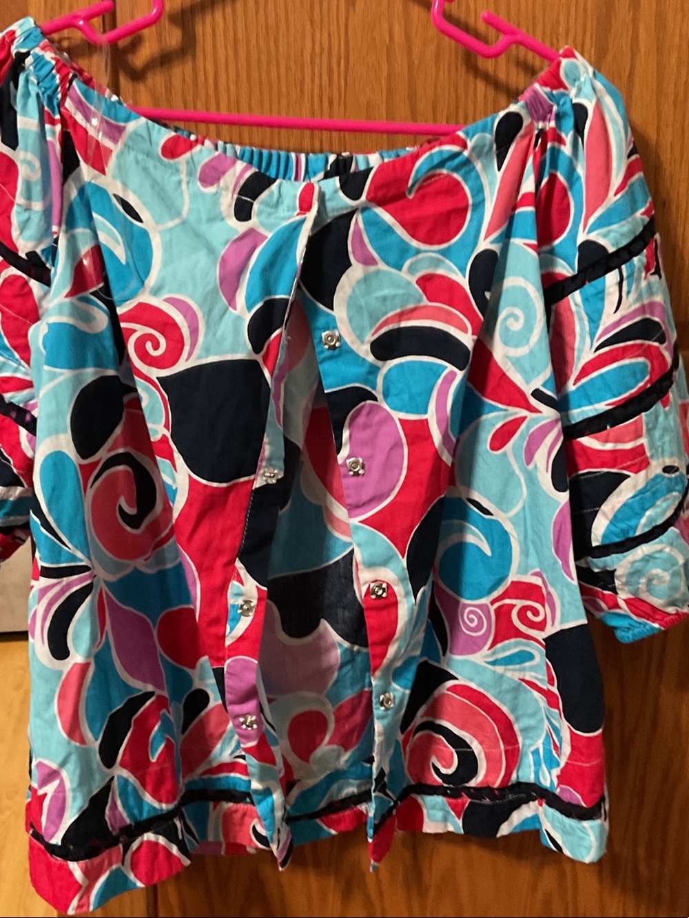crown & ivy Off-Shoulder Floral Swirl Blouse - Blue, Pink, Purple size medium - Picture 4 of 4